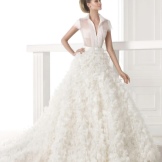 Robe de mariée de Pronovias en style chemise