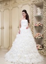 Robe de mariée magnifique de Yusupova Couture