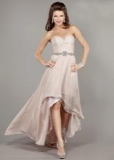 Robe de mariée courte et légère avec train