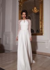 Robe de mariée droite à manches longues en dentelle