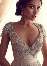 Robe de mariée Empire avec corsage perlé