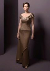 Vestido de noite de chocolate para mulheres de 50 anos