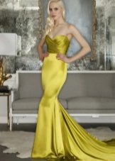 Robe de soirée sirène jaune avec draperie