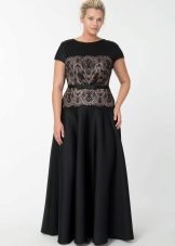 Robe de soirée pour noir complet avec dentelle