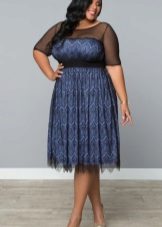 Robe de soirée courte bicolore bleu-noir pour une tenue complète