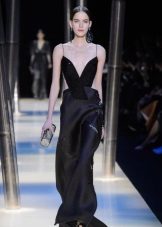 Robe de soirée noire d'Armani