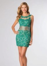 Robe de soirée en dentelle verte