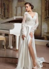 Robe de mariée fermée pas magnifique avec une section