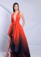 robe de soirée courte devant longue dans le dos de Tarek Zino