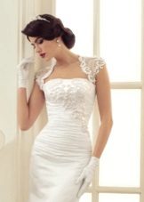 Faire le haut de la robe en dentelle