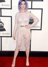 Katy Perry Zuhar Murad ruhájában