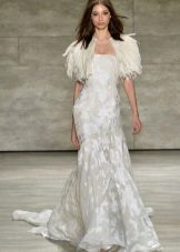 Robe de soirée blanche à plumes 2016