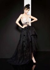 Robe de soirée blanche et noire de Yolan Chris