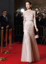 Robe de soirée rose à manches