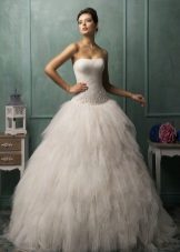 A-Silhouette Crinoline esküvői ruha