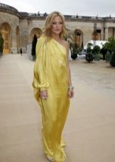 Robe grecque avec une manche