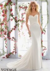 Robe de mariée avec draperie