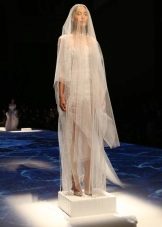 Esküvői ruha a híres couturier-tól
