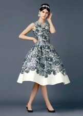 Robe de soirée dans un nouveau style de noeud avec de la dentelle noire
