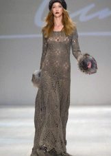 Robe tricotée ajourée au sol