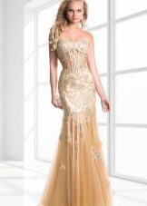 Robe longue en or