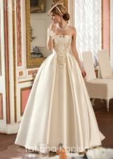 Magnifique robe de mariée de Tatiana Kaplun avec des perles
