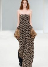 Robe bicolore ouverte avec manches au poignet