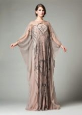 Robe de couleur avec manches chauve-souris