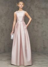 Robe rose tendre
