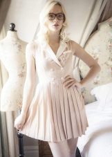 Robe courte en lait