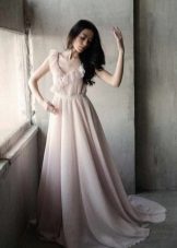 Longue robe de lait rose