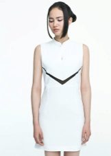 Robe droite blanche à la chinoise