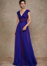 Robe grecque bleue avec empiècements au sol