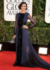 Robe bleu foncé le plus longtemps possible