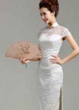Fan sous la robe de style oriental