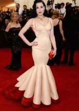 Robe de corps avec rouge
