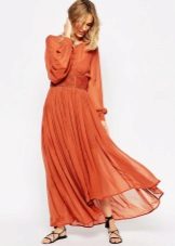 Robe longue en terre cuite à manches longues