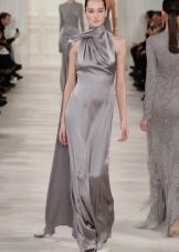 Robe en soie grise
