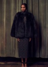 Manteau de fourrure pour robe en guipure