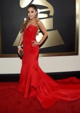 Ariana Grande Román Keresában