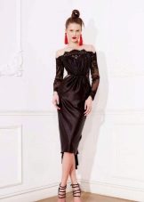 Robe avec gaine en dentelle