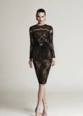 Robe en dentelle avec étui