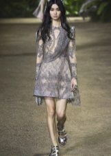 Elie Saab 2016 tavaszi-nyári rövid lila hosszú ujjú ruha