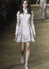 Elie Saab 2016 tavaszi-nyári rövid ruha hosszú ujjú zárt