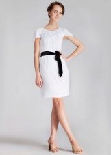 Robe en tissu de costume avec addition de polyester