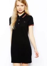 Robe polo à trois boutons