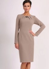 Robe fourreau à manches longues raglan