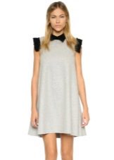 Robe trapèze avec un noeud