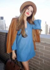 Robe tunique avec chapeau et veste