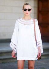 Robe tunique blanche en maille avec manches